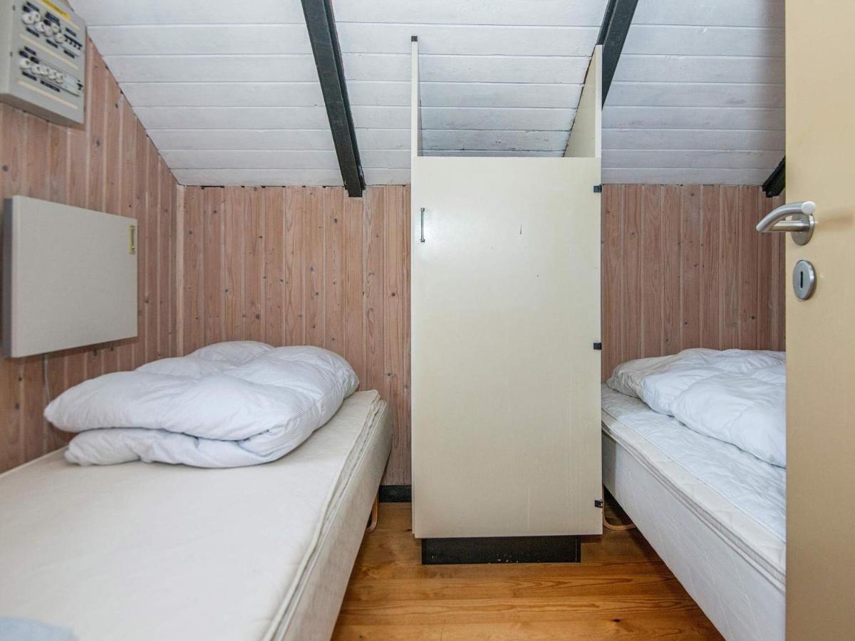 6 Person Holiday Home In R M Tagholm Habitación foto